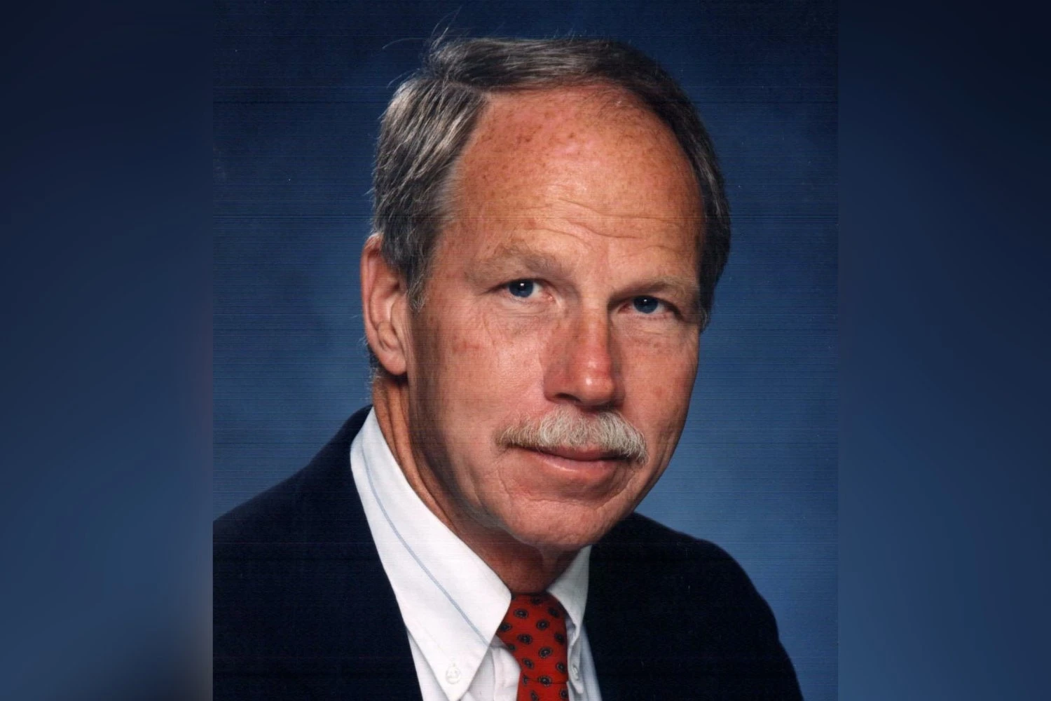 Пішов із життя Роберт Лібек: легенда аеродинаміки, яка змінила крила літаків і автоспорт – що лишається після нього?