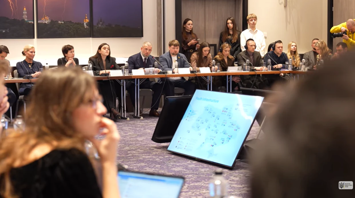 Молодіжна політика України виходить на міжнародний рівень: що Київ представив дипломатам 30 січня?