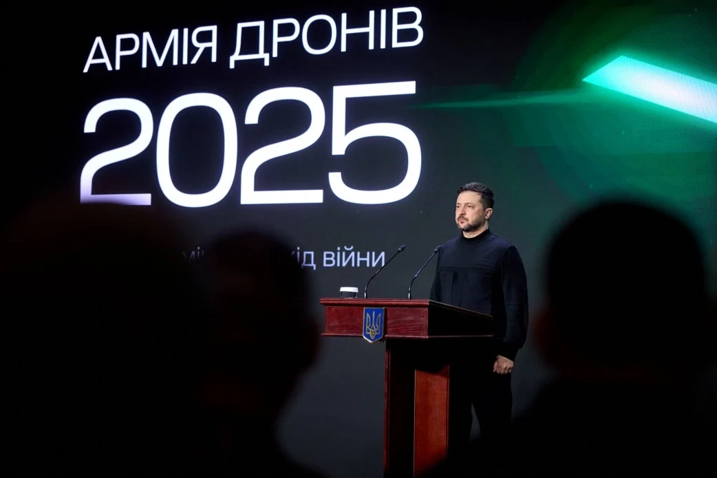 Президент України презентував «Е-бали» і відзначив дронові підрозділи: понад 80 % ворожих цілей нищать БПЛА