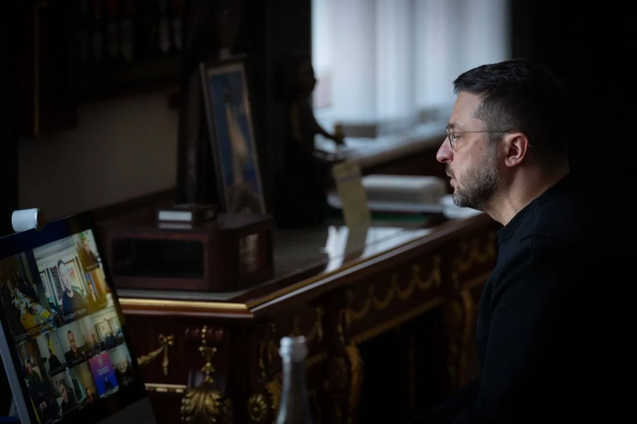 Енергетичний селектор у Президента: чому Київ у пітьмі та як МВС розгортає пункти обігріву?