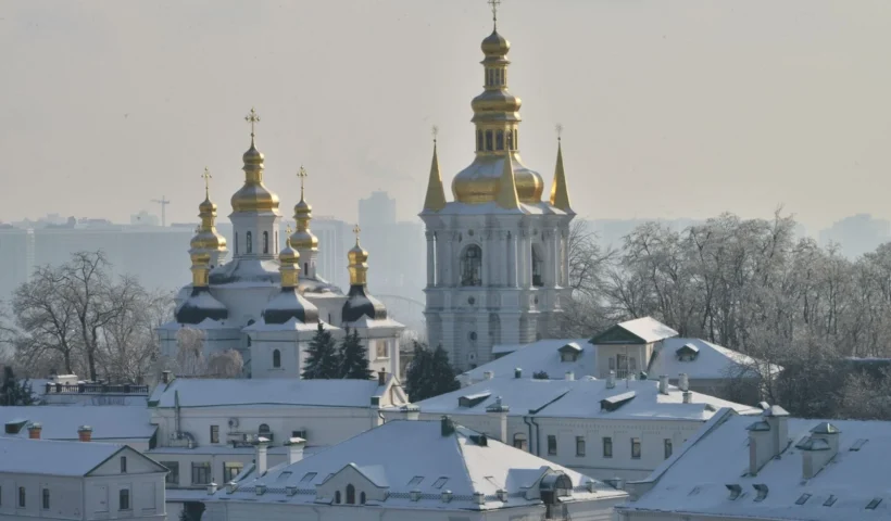 Києво‑Печерська лавра: держава передала ПЦУ перші два корпуси Нижньої лаври – що це змінює?