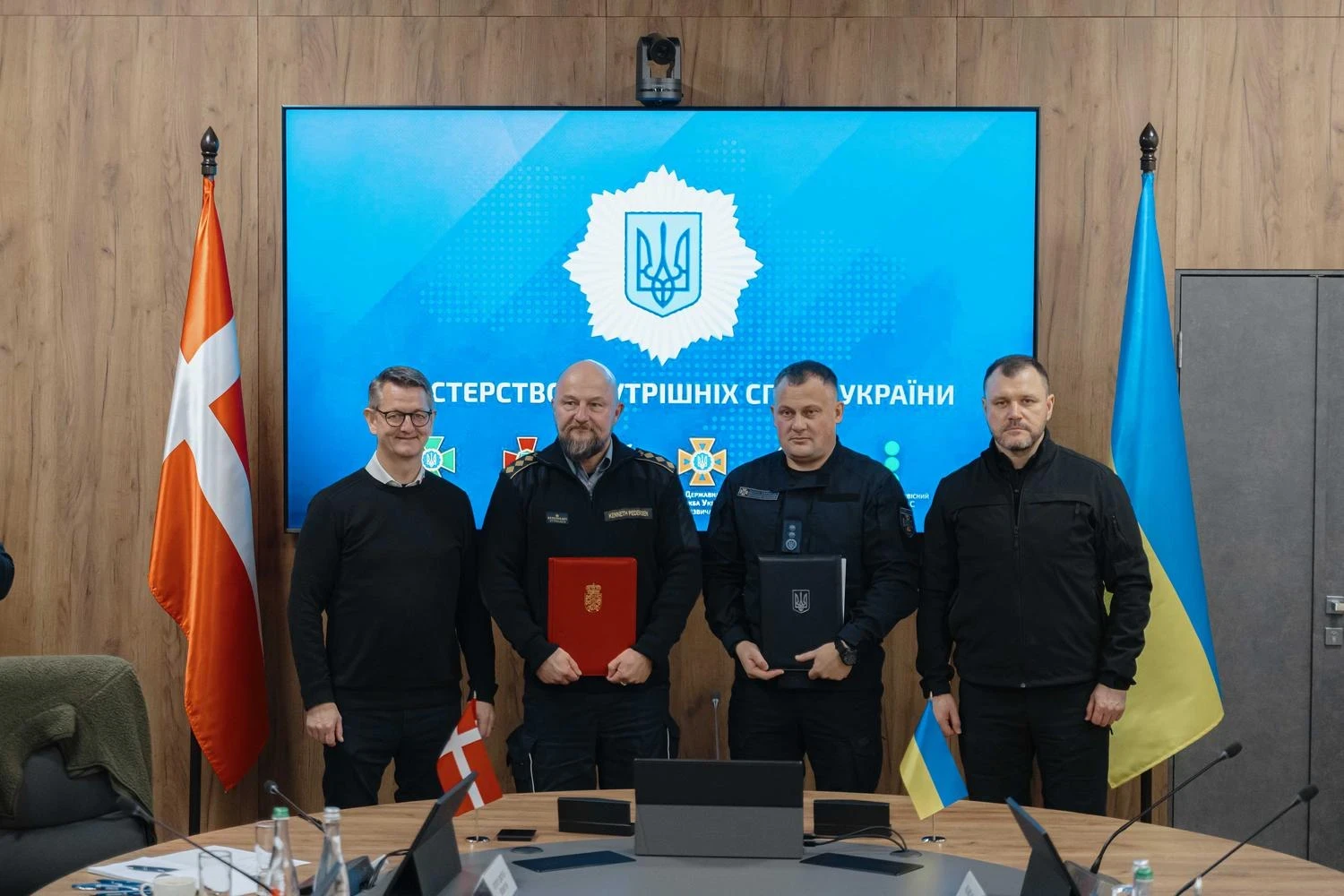 Партнерство ДСНС з Данією: МВС підписало угоду з DEMA – що зміниться у реагуванні на надзвичайні ситуації?