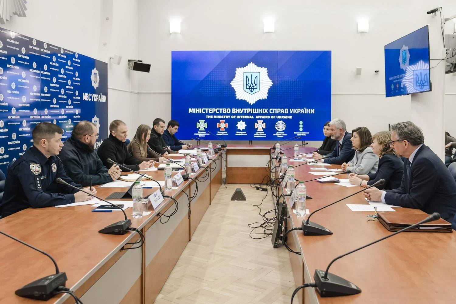 Ідентифікація зниклих безвісти: що узгодили МВС та МКЗБ на зустрічі 6 лютого?