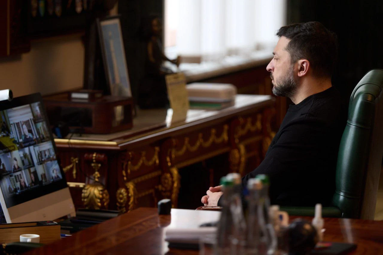 Зеленський закликав до максимальної злагодженості: уряд і МВС мають допомогти Одещині та Миколаївщині