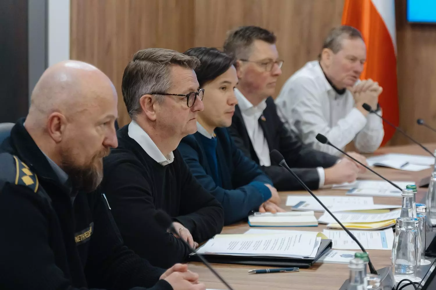 Делегація з Данії та представники України на зустрічі щодо співпраці в сфері надзвичайних ситуацій